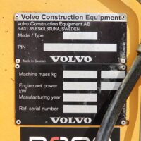 Volvo L90F BUCKET + FORKS - Image 16