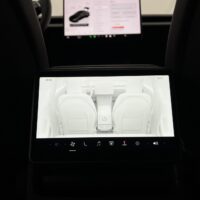 Tesla Model 3 Long Range AWD - Image 41