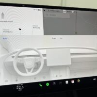 Tesla Model 3 Long Range AWD - Image 37