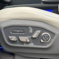 Kia EV9 AWD 385hp GT-Line 7-Seats Pano Head Up - Image 50