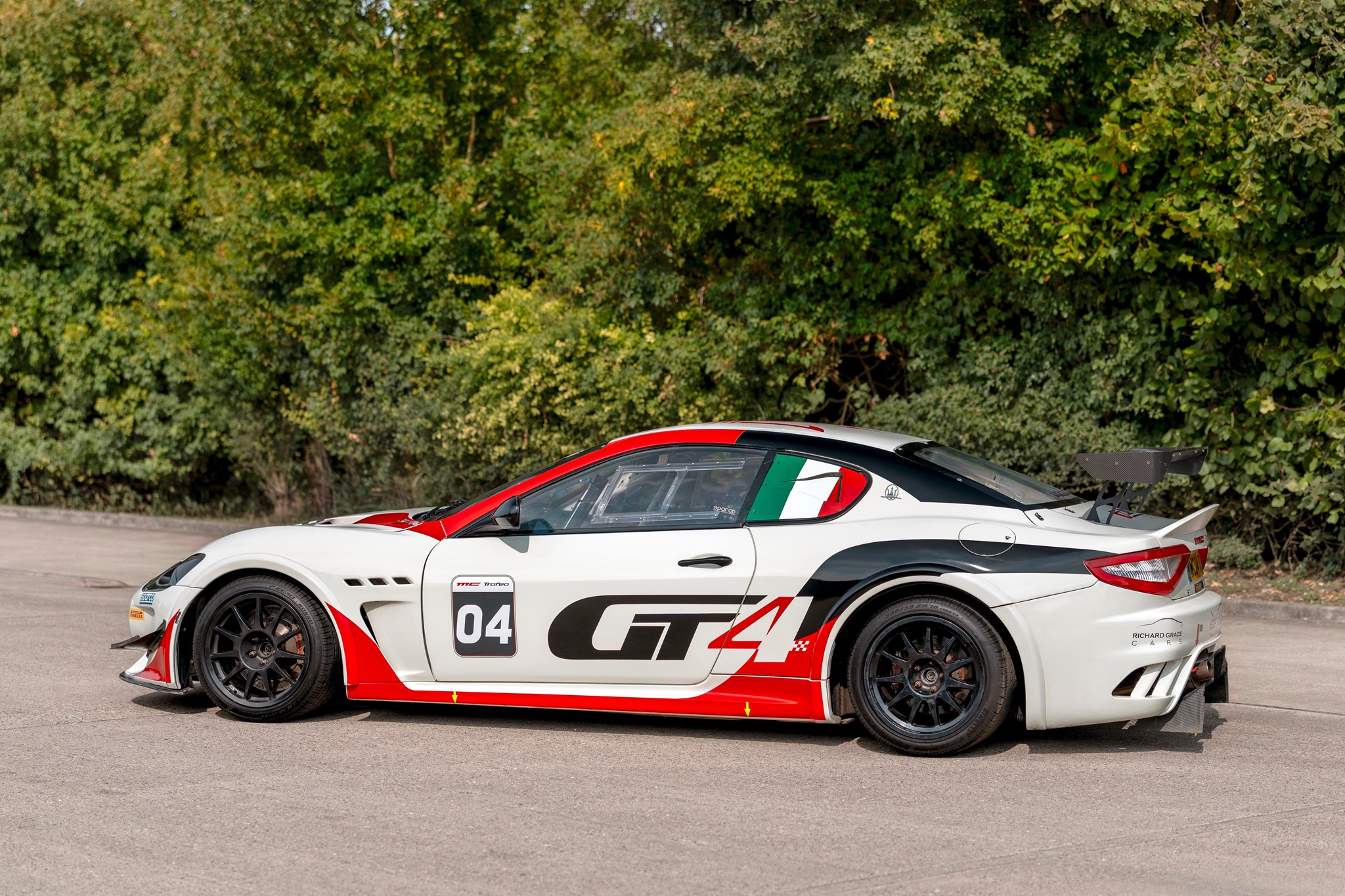 Maserati GranTurismo MC Trofeo GT4 – Road Legal 2010