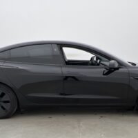 Tesla Model 3 Long Range AWD - Image 8