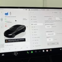 Tesla Model 3 Long Range AWD - Image 33