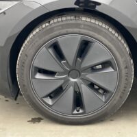 Tesla Model 3 Long Range AWD - Image 10