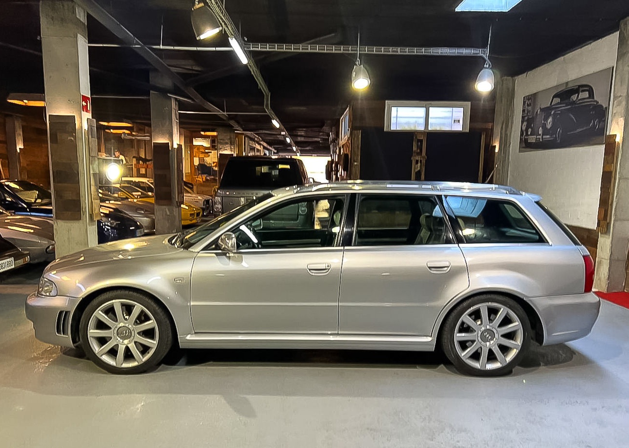 Audi RS4 B5 2021