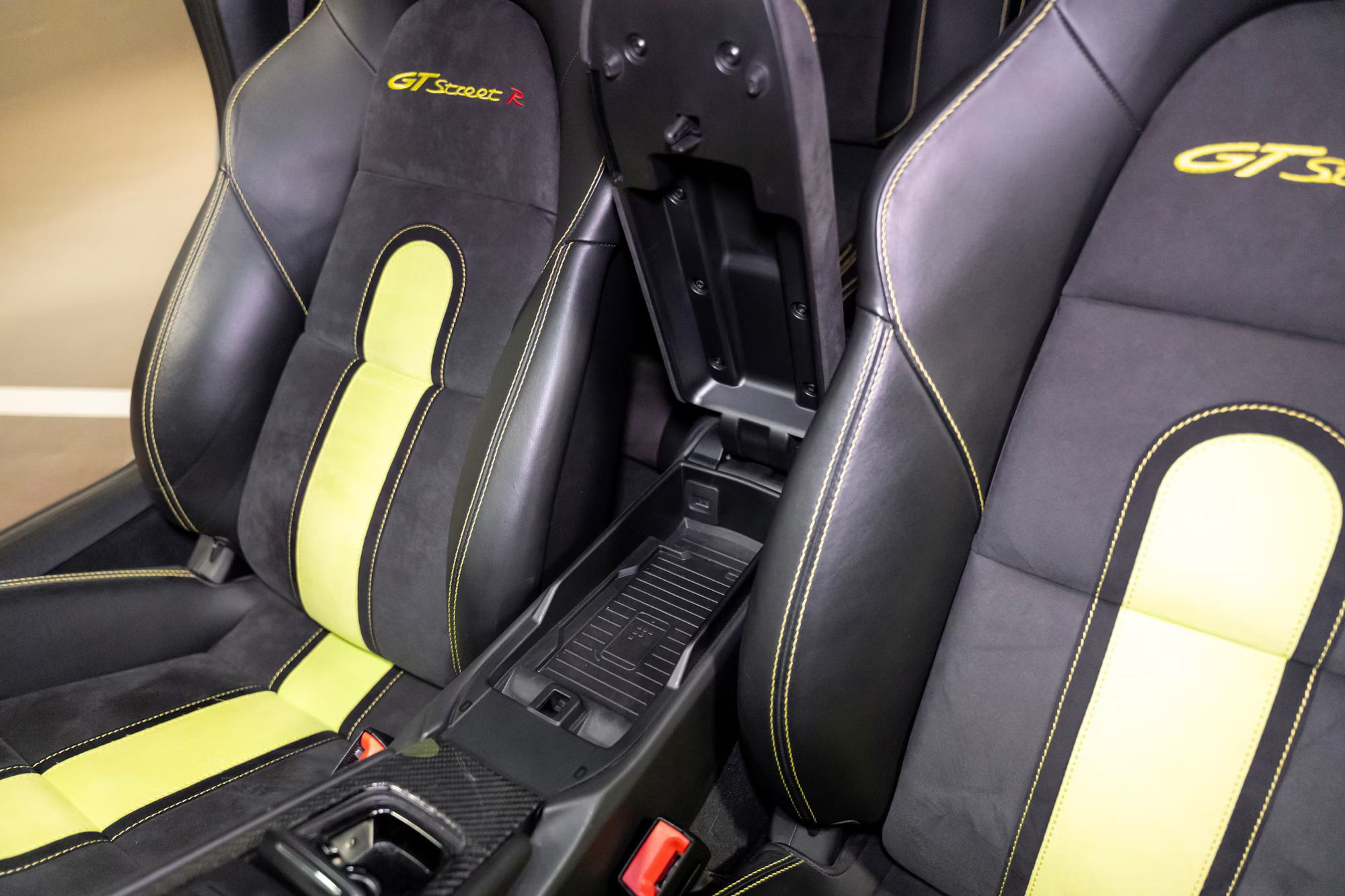 Porsche 911 (991.2) Turbo S Techart Gtstreet R - Image 30