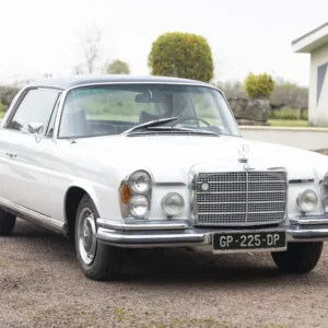 1971 Mercedes-Benz 280 SE 3.5 Low Grille Coupe