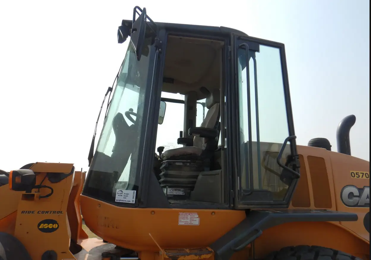 2014 Case 621F wheel loader - Image 22