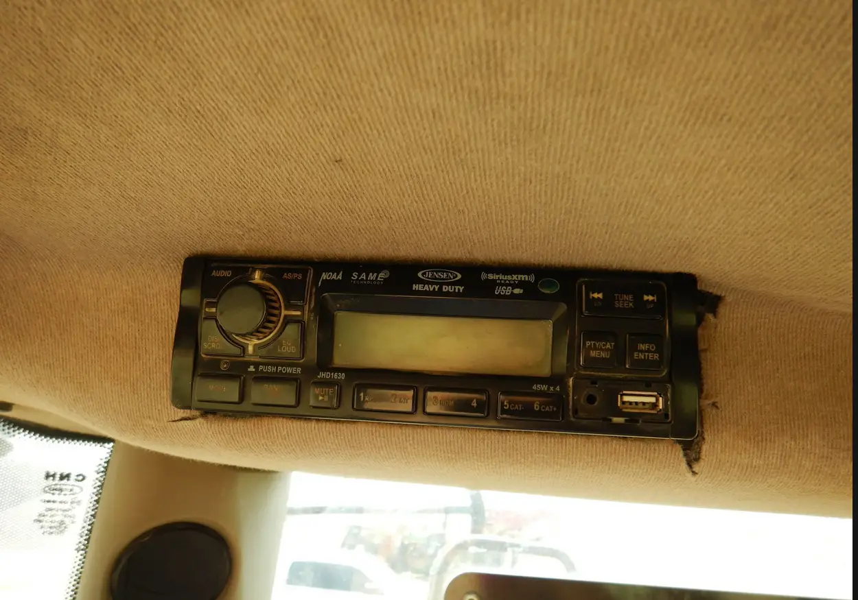 2014 Case 621F wheel loader - Image 34