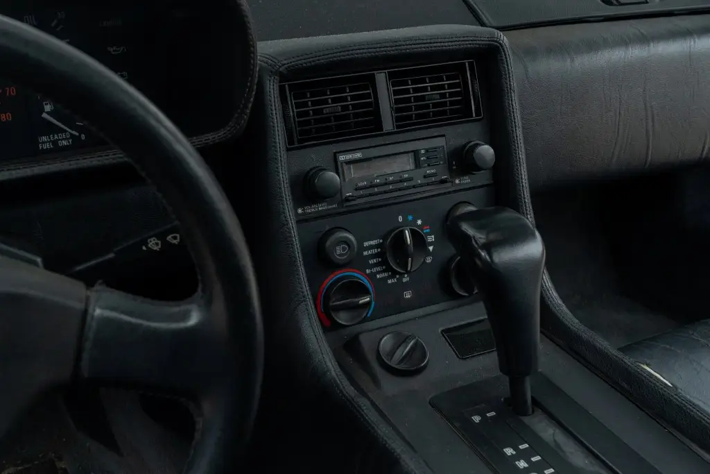 1981 DeLorean DMC-12 - Image 9