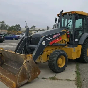 2020 John Deere 710L Backhoe Loader