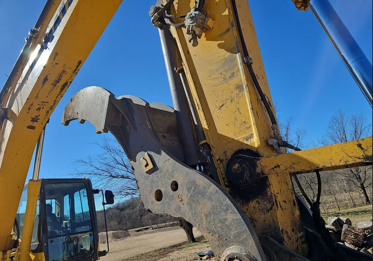 2019 Komatsu PC210LC-11 excavator - Image 19