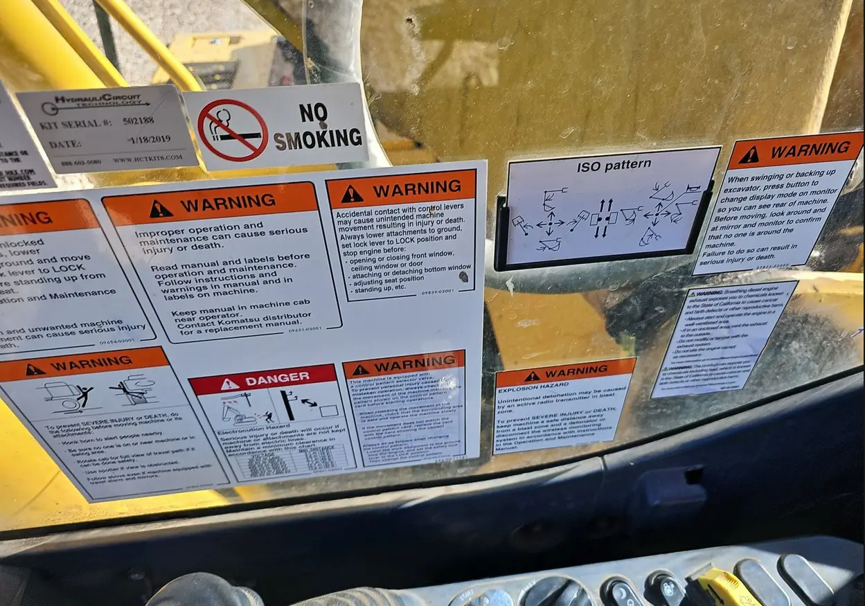 2019 Komatsu PC210LC-11 excavator - Image 34