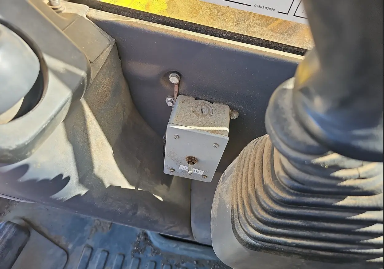 2019 Komatsu PC210LC-11 excavator - Image 39