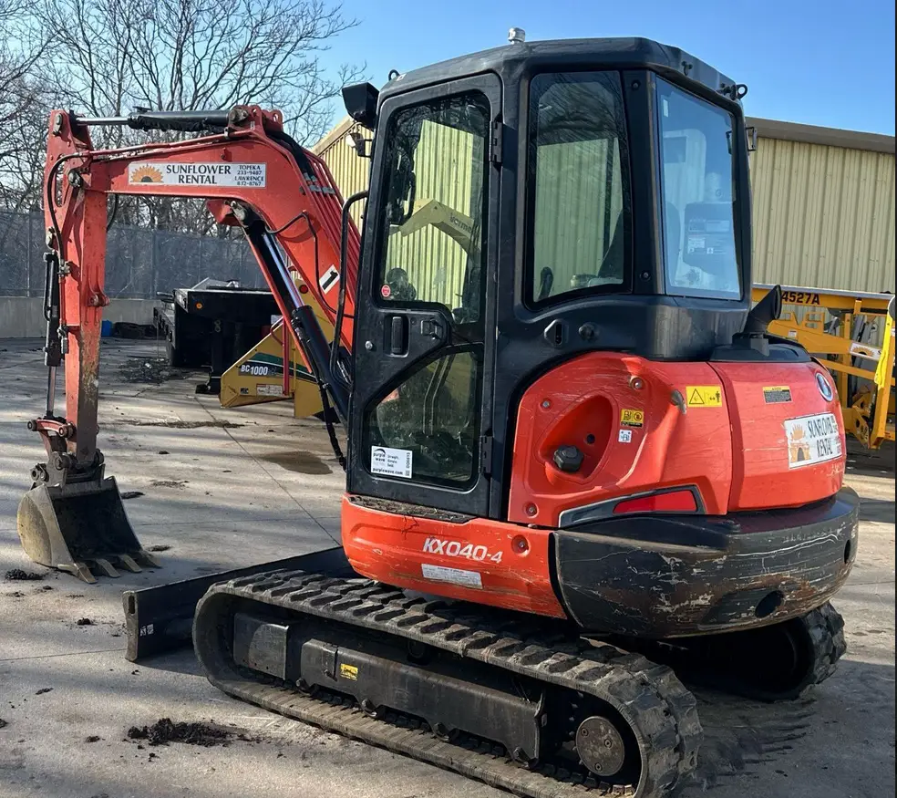 2019 Kubota KX040-4 mini excavator - Image 7
