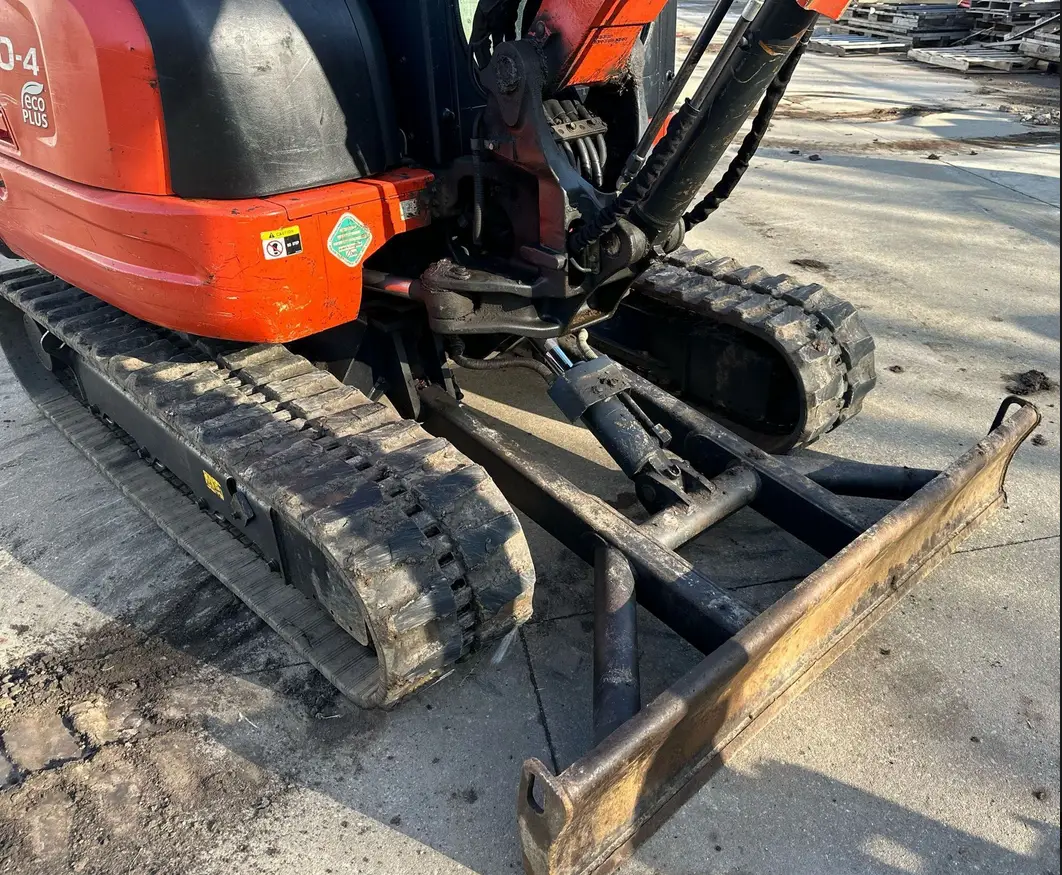 2019 Kubota KX040-4 mini excavator - Image 17