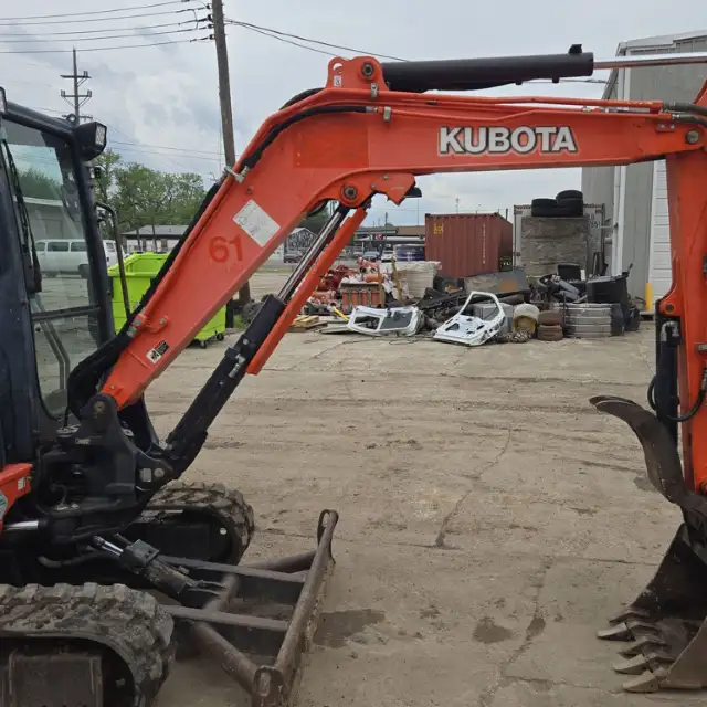 2014 Kubota KX040–4 mini excavator - Image 15