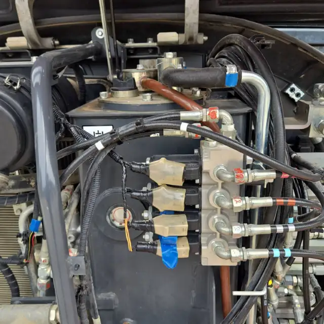 2014 Kubota KX040–4 mini excavator - Image 74