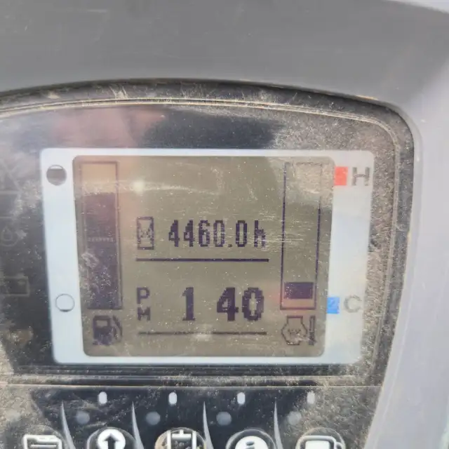 2014 Kubota KX040–4 mini excavator - Image 93