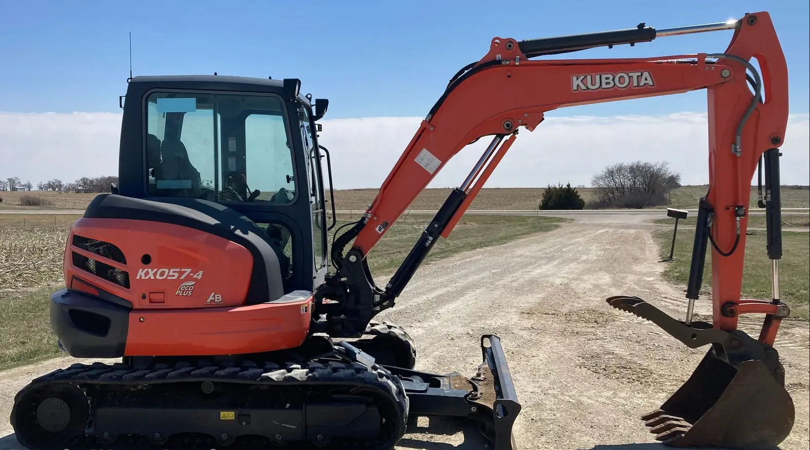 2016 Kubota KX057-4 mini excavator - Image 4