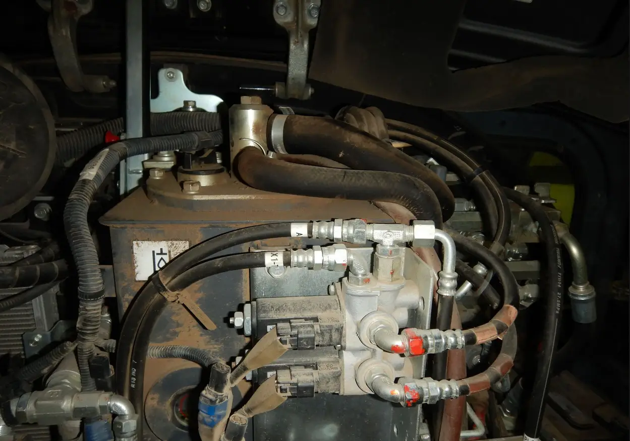 2016 Kubota KX057-4 mini excavator - Image 32