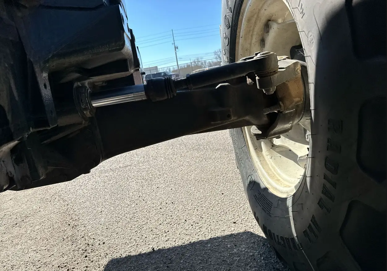 2012 New Holland T-5070 MFWD tractor - Image 13