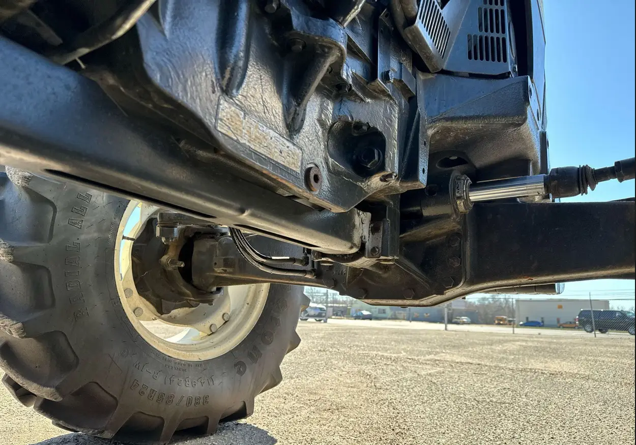 2012 New Holland T-5070 MFWD tractor - Image 14