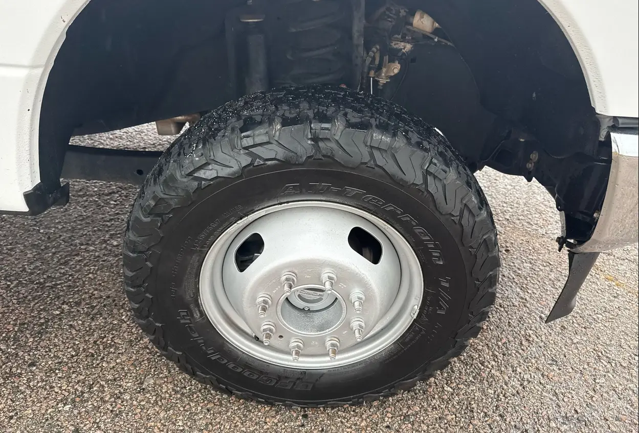 2021 Ford F350 Super Duty Crew Cab - Image 55