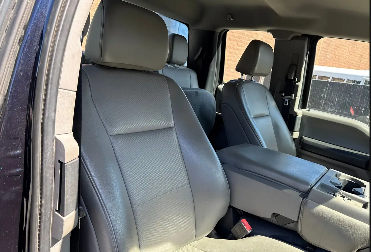 2021 Ford F350 Super Duty SuperCab - Image 24