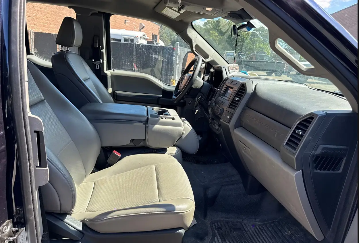 2021 Ford F350 Super Duty SuperCab - Image 74