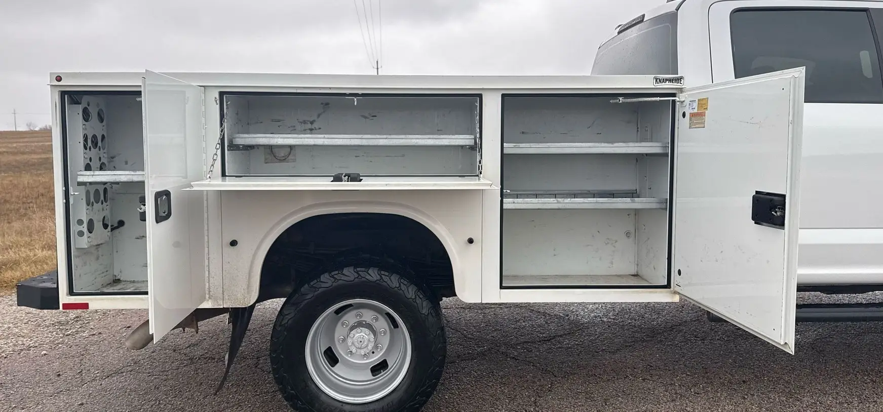 2021 Ford F350 Super Duty Crew Cab - Image 41