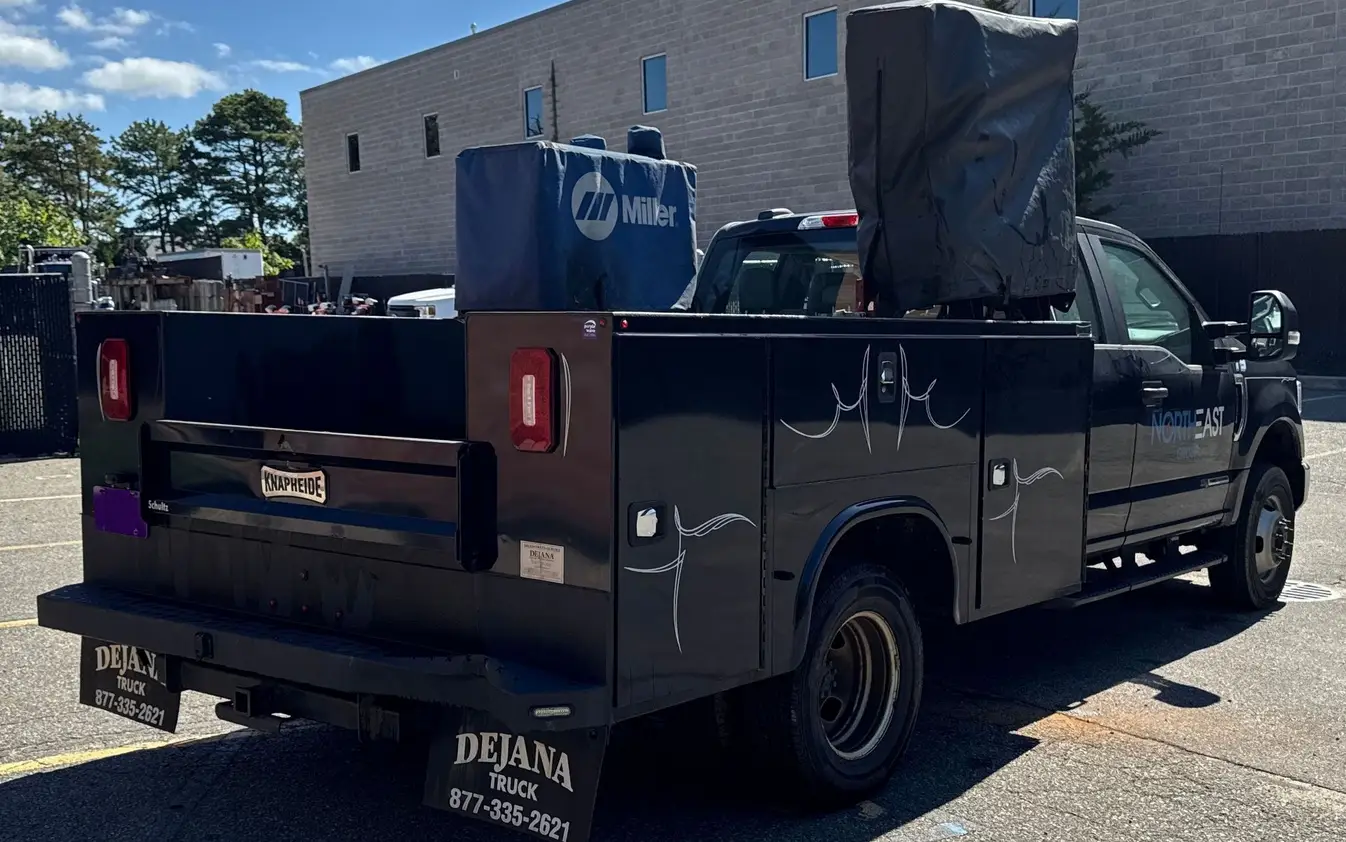 2021 Ford F350 Super Duty SuperCab - Image 10
