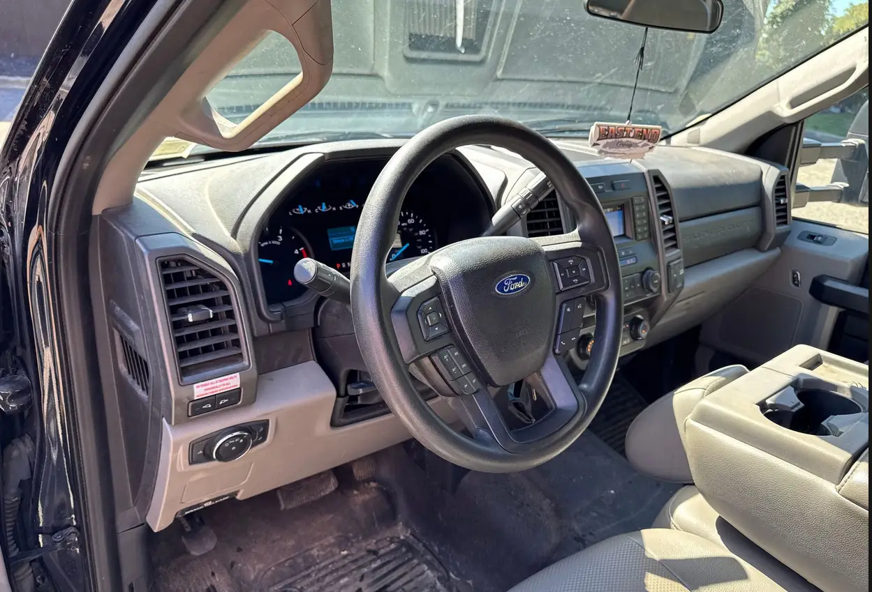 2021 Ford F350 Super Duty SuperCab - Image 82