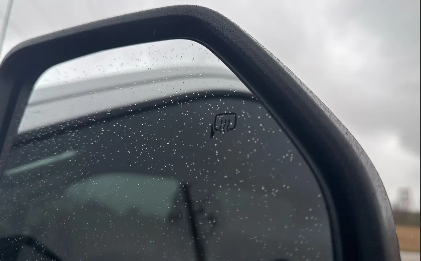 2021 Ford F350 Super Duty Crew Cab - Image 26