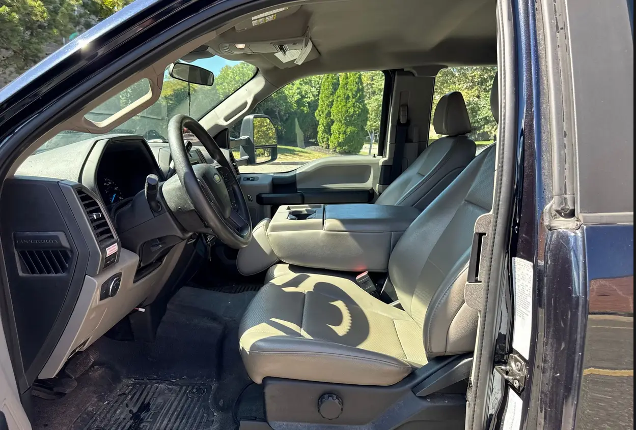 2021 Ford F350 Super Duty SuperCab - Image 55