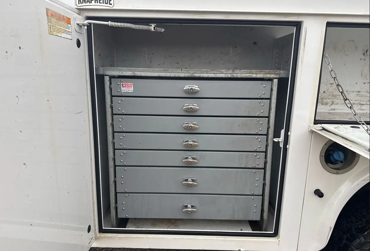 2021 Ford F350 Super Duty Crew Cab - Image 52