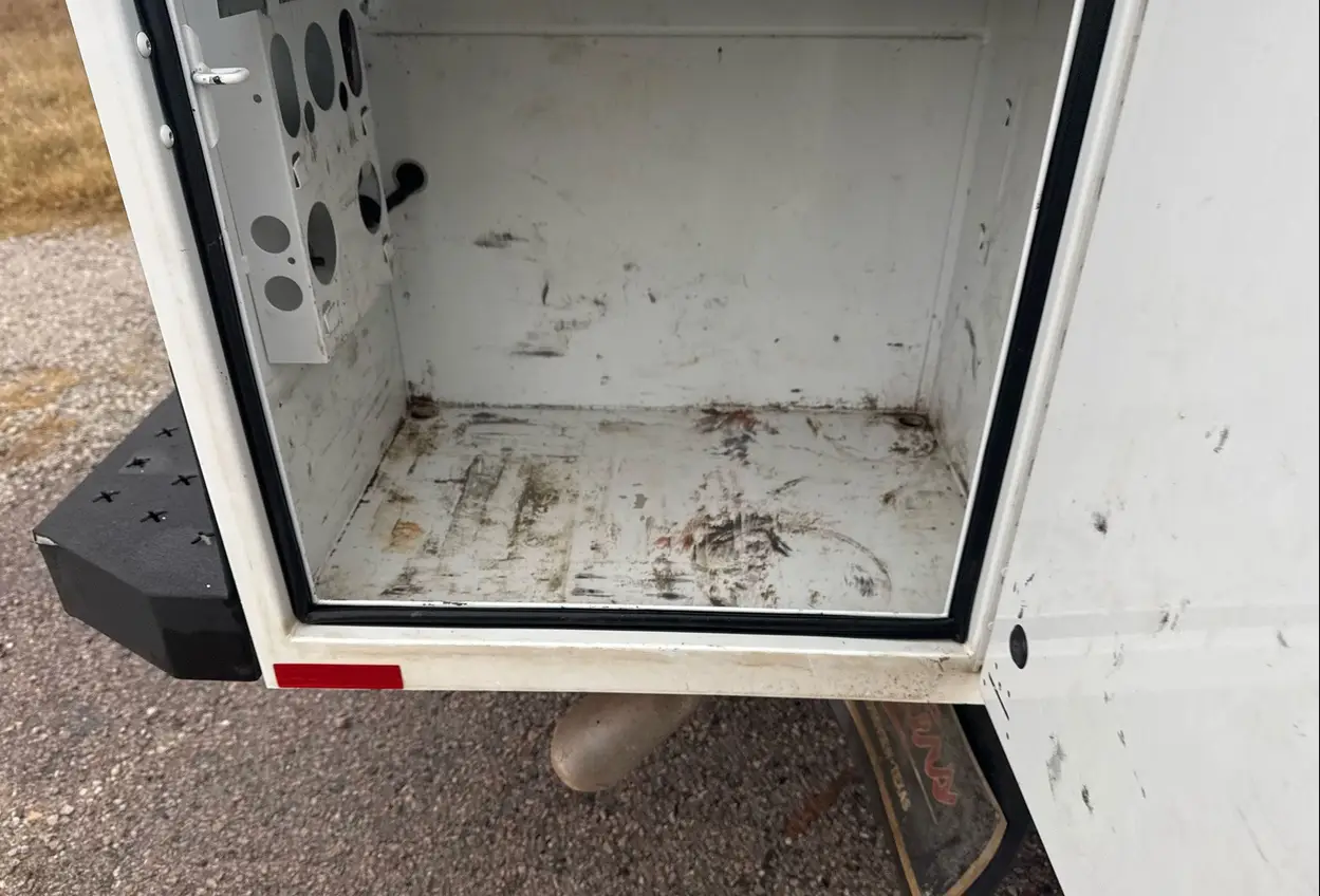 2021 Ford F350 Super Duty Crew Cab - Image 31