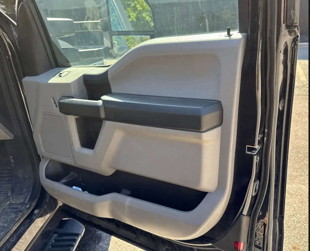 2021 Ford F350 Super Duty SuperCab - Image 94