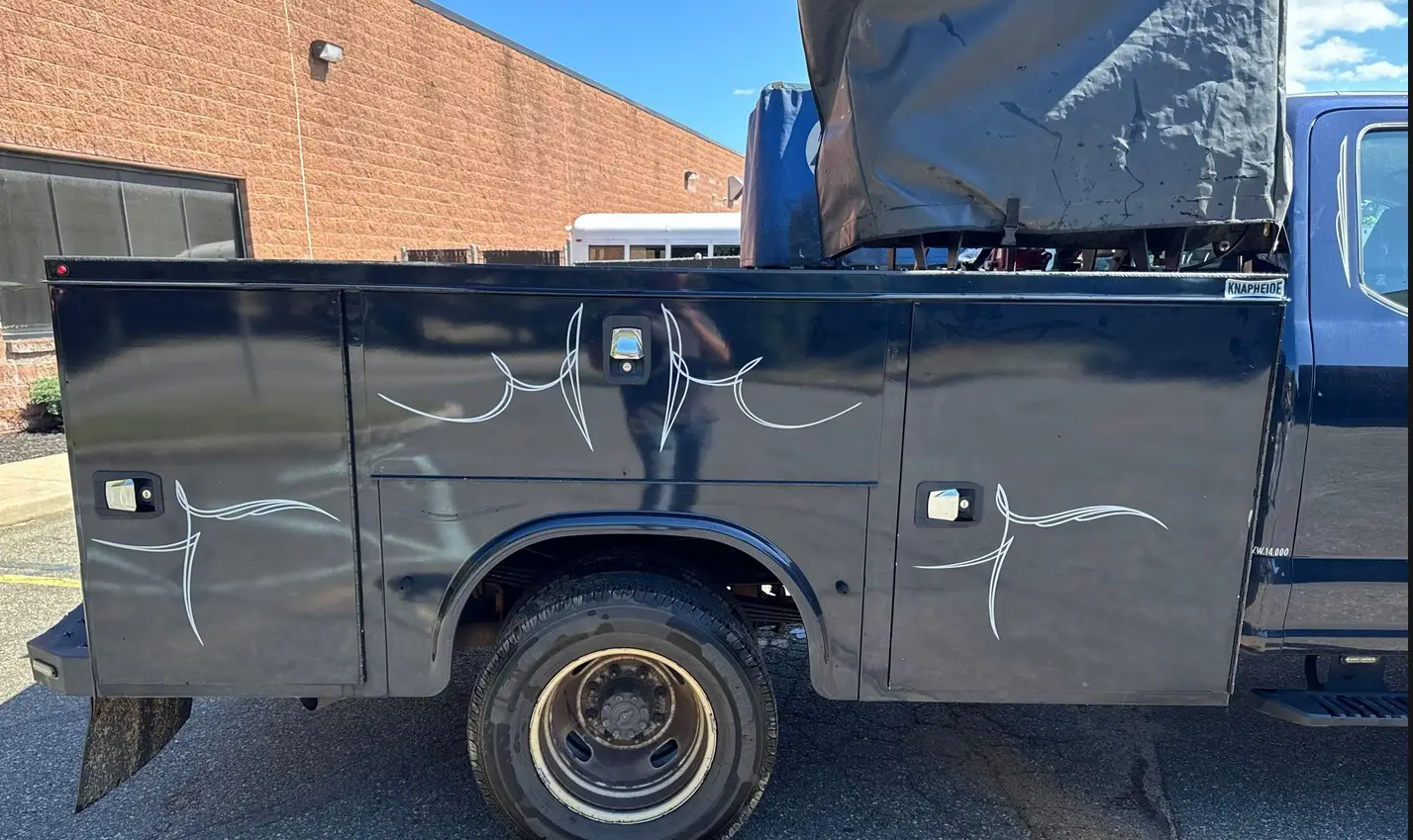 2021 Ford F350 Super Duty SuperCab - Image 7