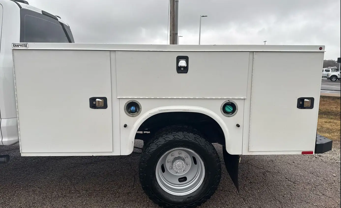 2021 Ford F350 Super Duty Crew Cab - Image 80