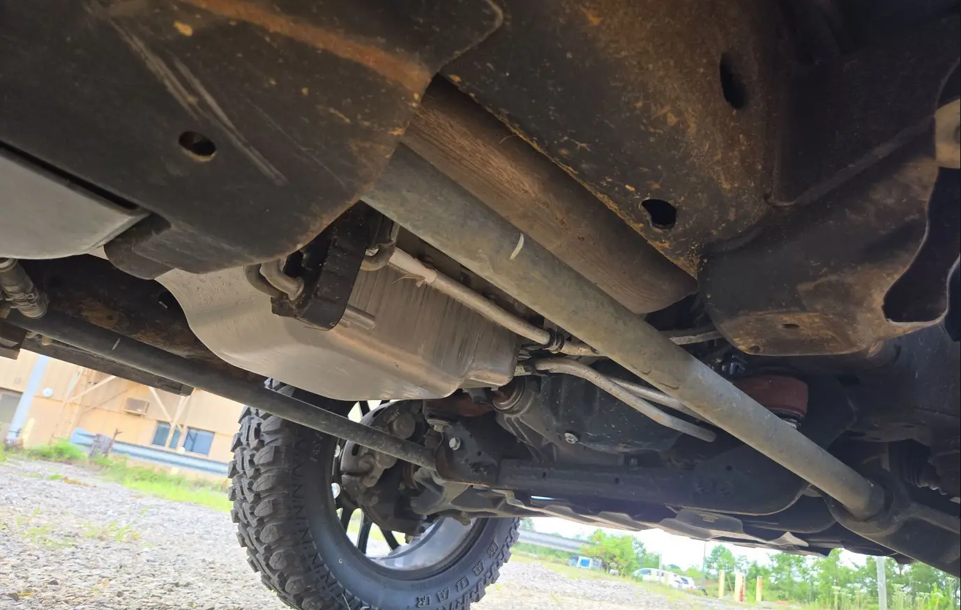 2023 GMC Sierra 3500HD Denali - Image 24