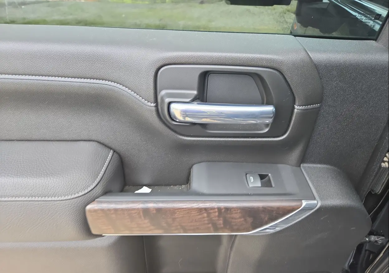 2023 GMC Sierra 3500HD Denali - Image 53