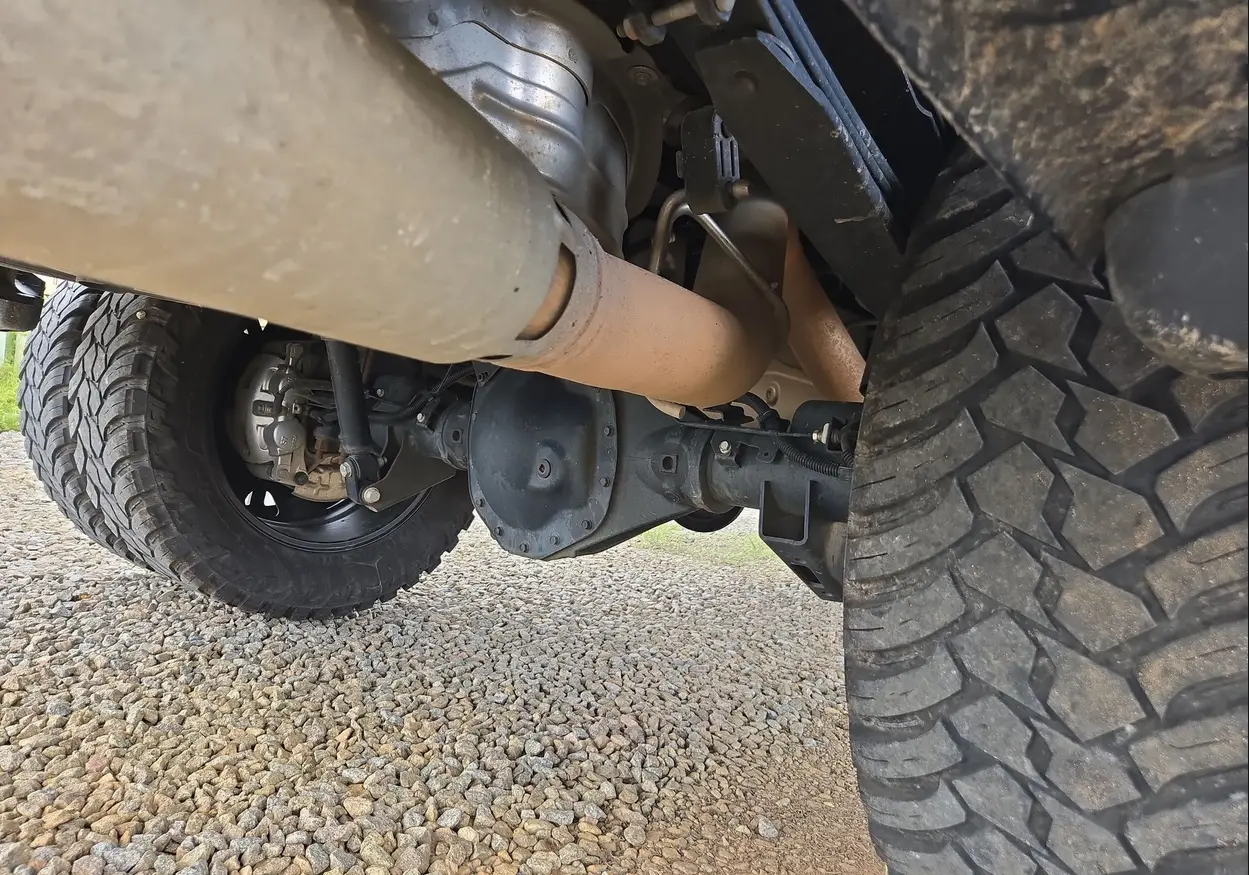 2023 GMC Sierra 3500HD Denali - Image 68