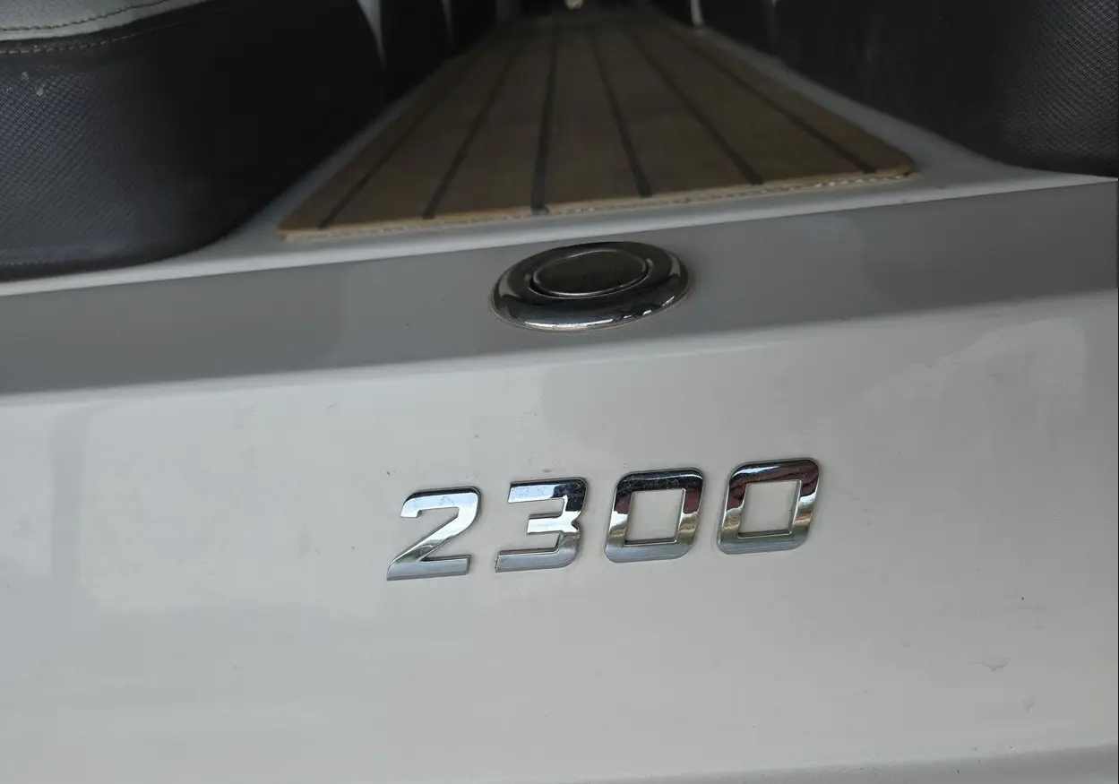 2014 Regal 2300 Fastrac - Image 15