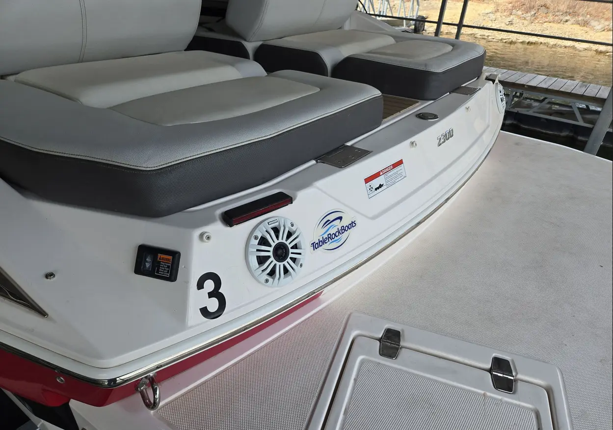 2014 Regal 2300 Fastrac - Image 38