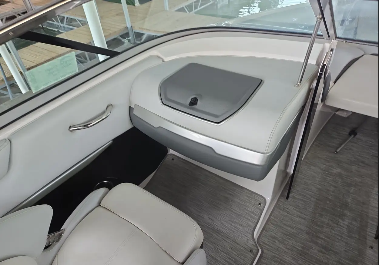 2014 Regal 2300 Fastrac - Image 58