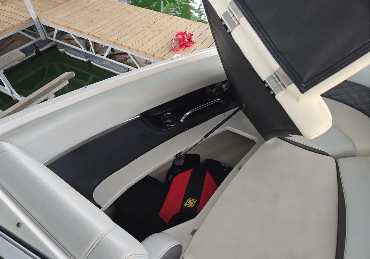 2014 Regal 2300 Fastrac - Image 76