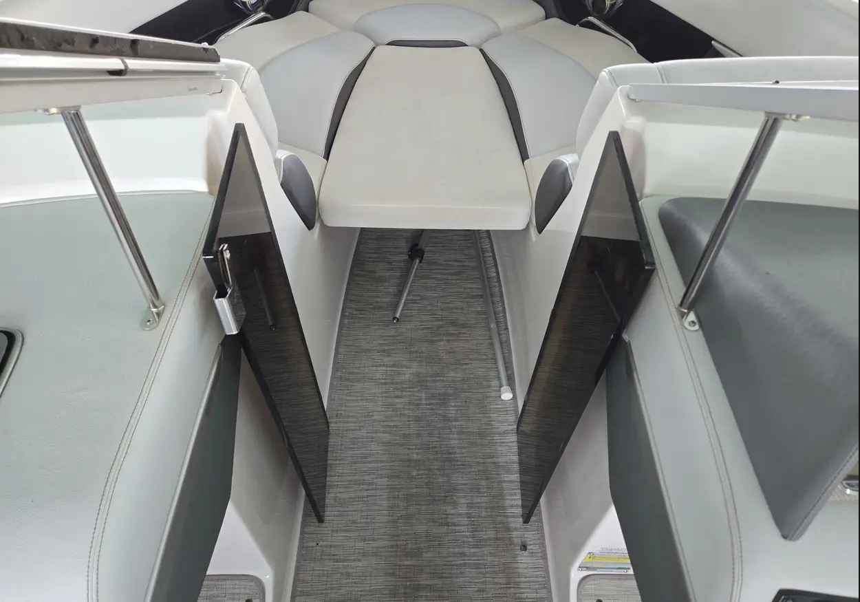 2014 Regal 2300 Fastrac - Image 82