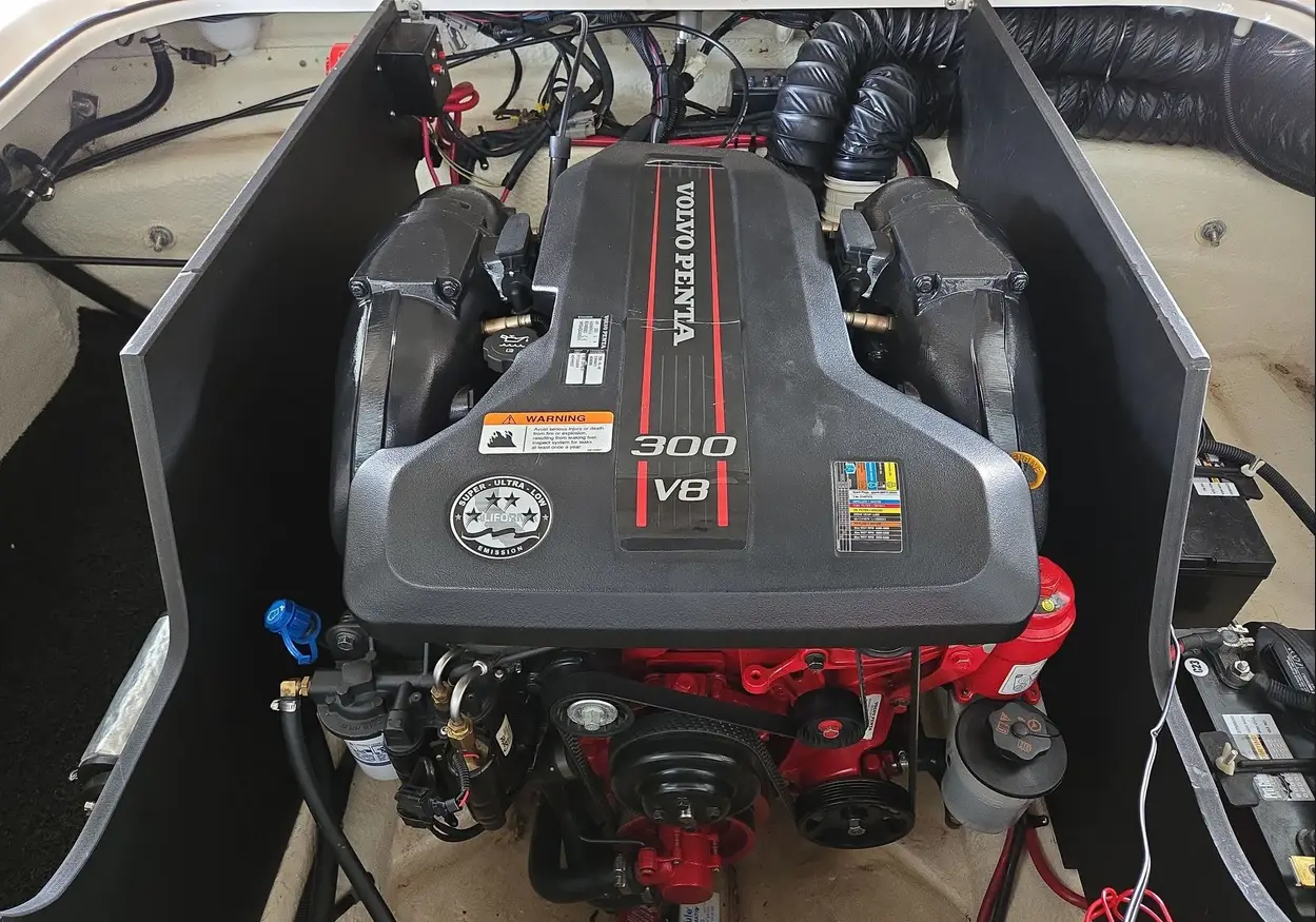 2014 Regal 2300 Fastrac - Image 101