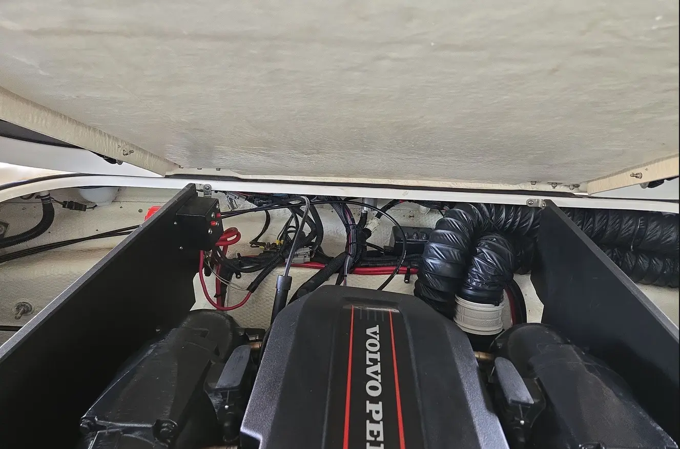 2014 Regal 2300 Fastrac - Image 105